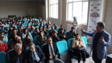 Van Sosyal Medya Farkındalık Seminerlerinde İkinci Gün