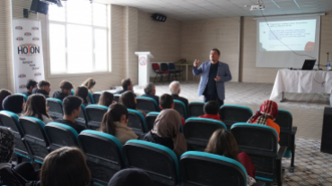 Van Sosyal Medya Farkındalık Seminerlerinde İkinci Gün